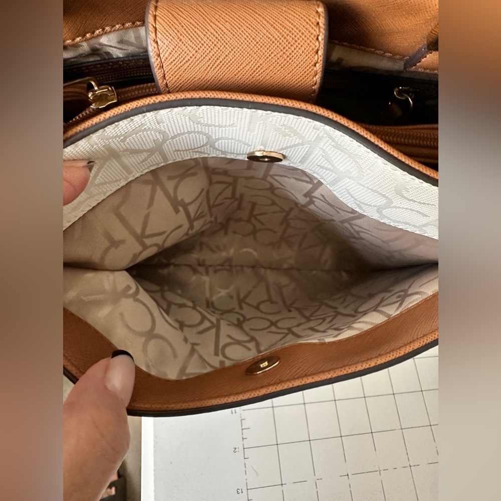NWT Calvin Klein Daffodil Purse - Picture 9 of 16